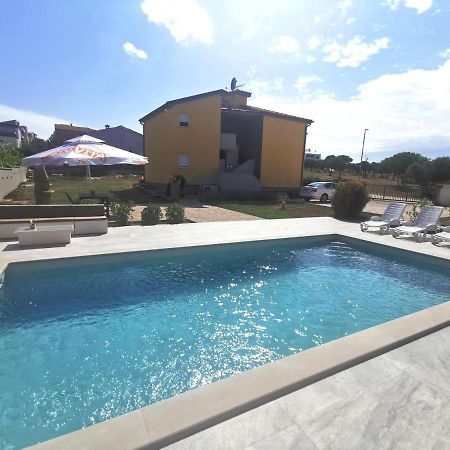Ferienwohnung Casa Matea - 90 M From The Sea, New Private Swimming Pool Pula Exterior foto