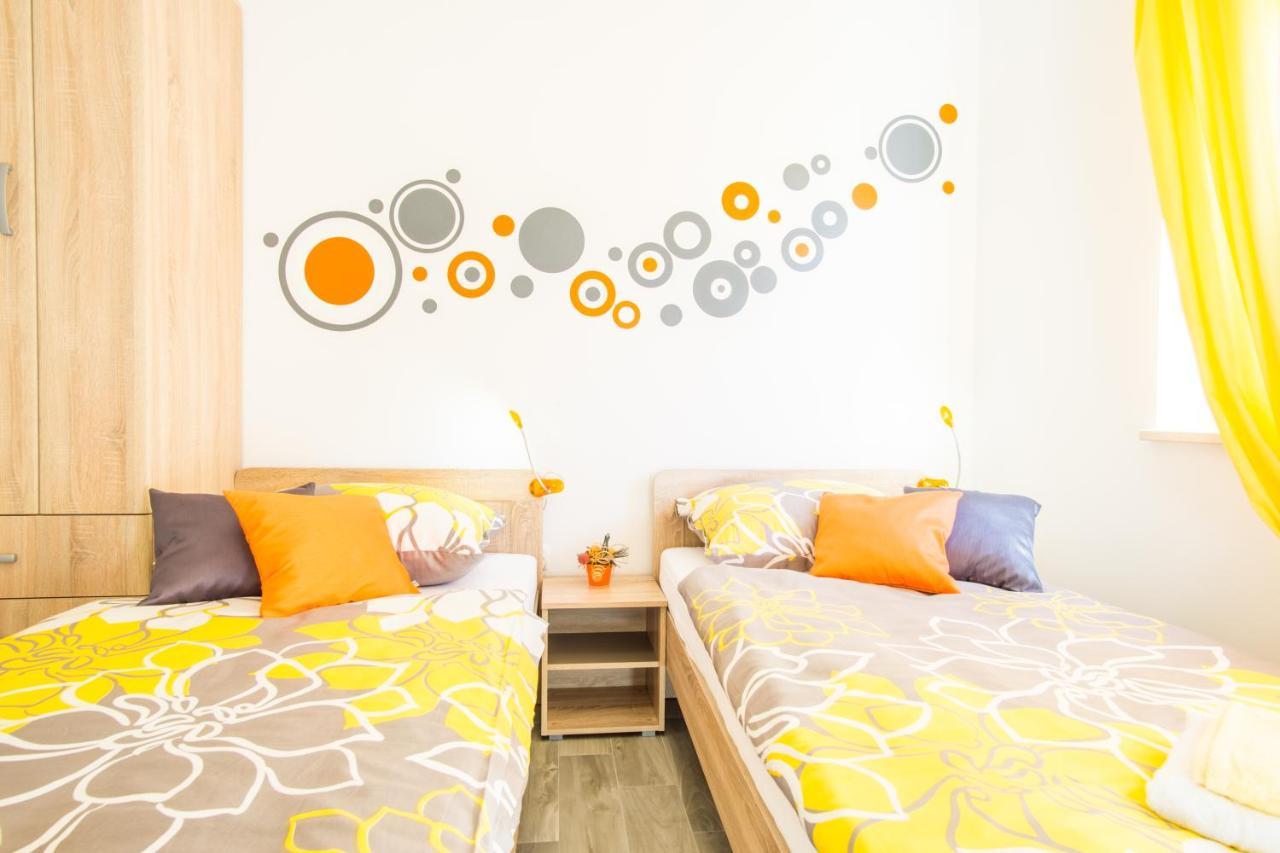 Ferienwohnung Casa Matea - 90 M From The Sea, New Private Swimming Pool Pula Exterior foto