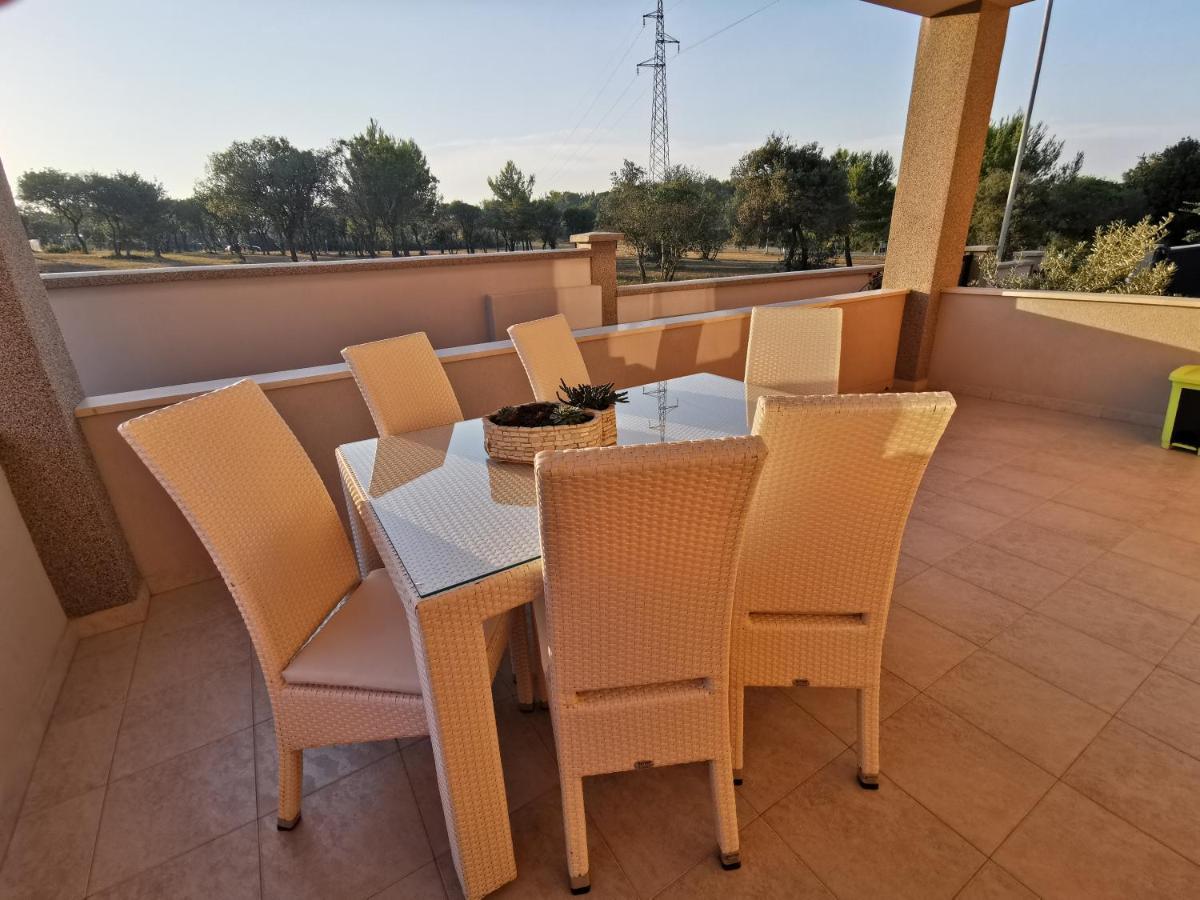 Ferienwohnung Casa Matea - 90 M From The Sea, New Private Swimming Pool Pula Exterior foto